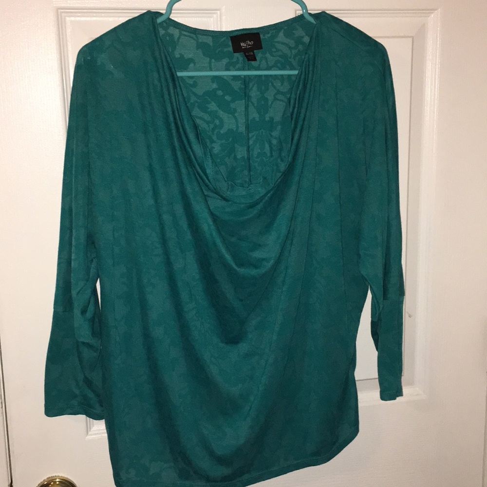Long sleeve shirt